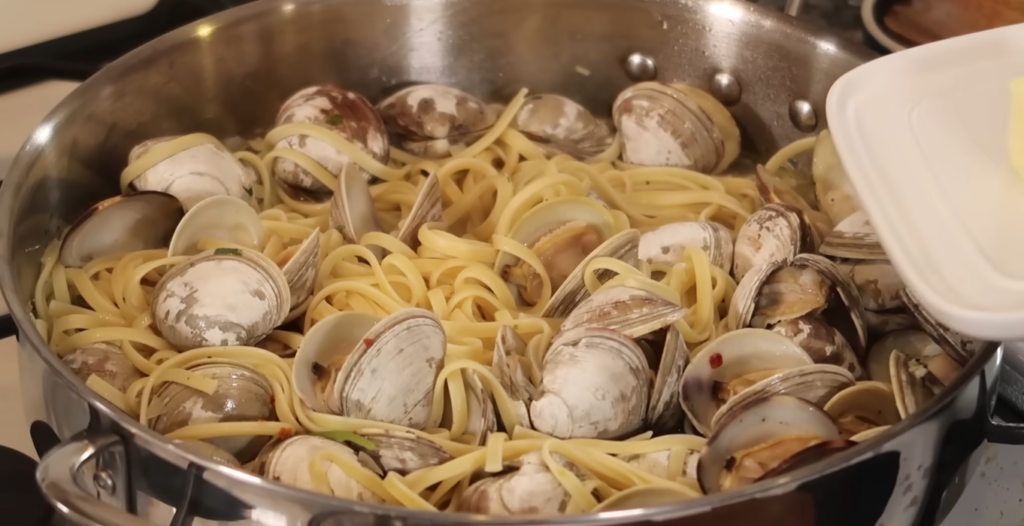 Linguine with Clams